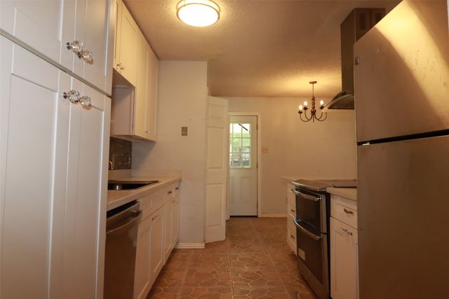 517 Annapolis Drive, Fort Worth, TX 76108