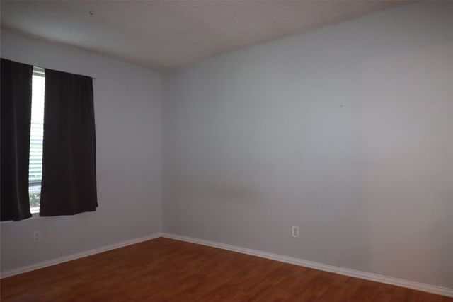 517 Annapolis Drive, Fort Worth, TX 76108