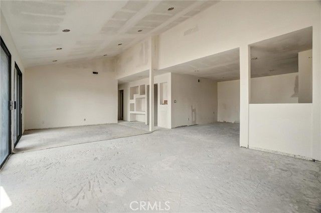 4791 LAGO DRIVE 200, Huntington Beach, CA 92649