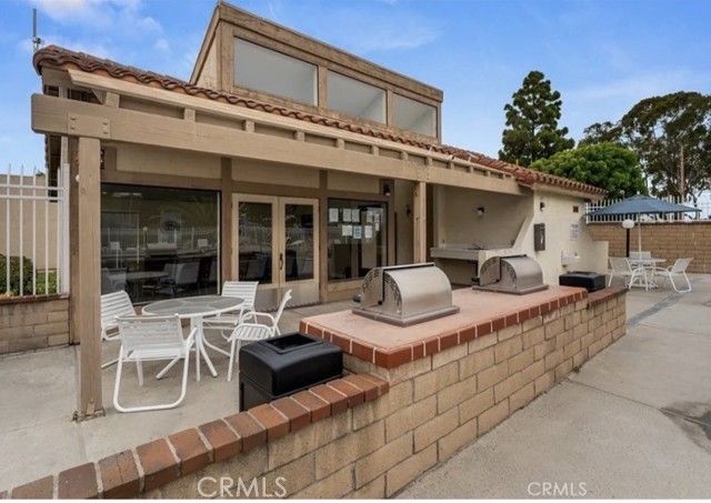 4791 LAGO DRIVE 200, Huntington Beach, CA 92649