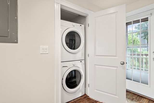20 Maryland St 2, Boston, MA 02125