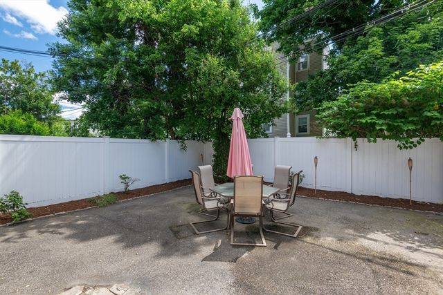 20 Maryland St 2, Boston, MA 02125