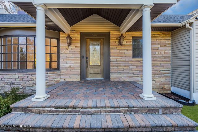 53 Montrose Road, Colts Neck, NJ 07722