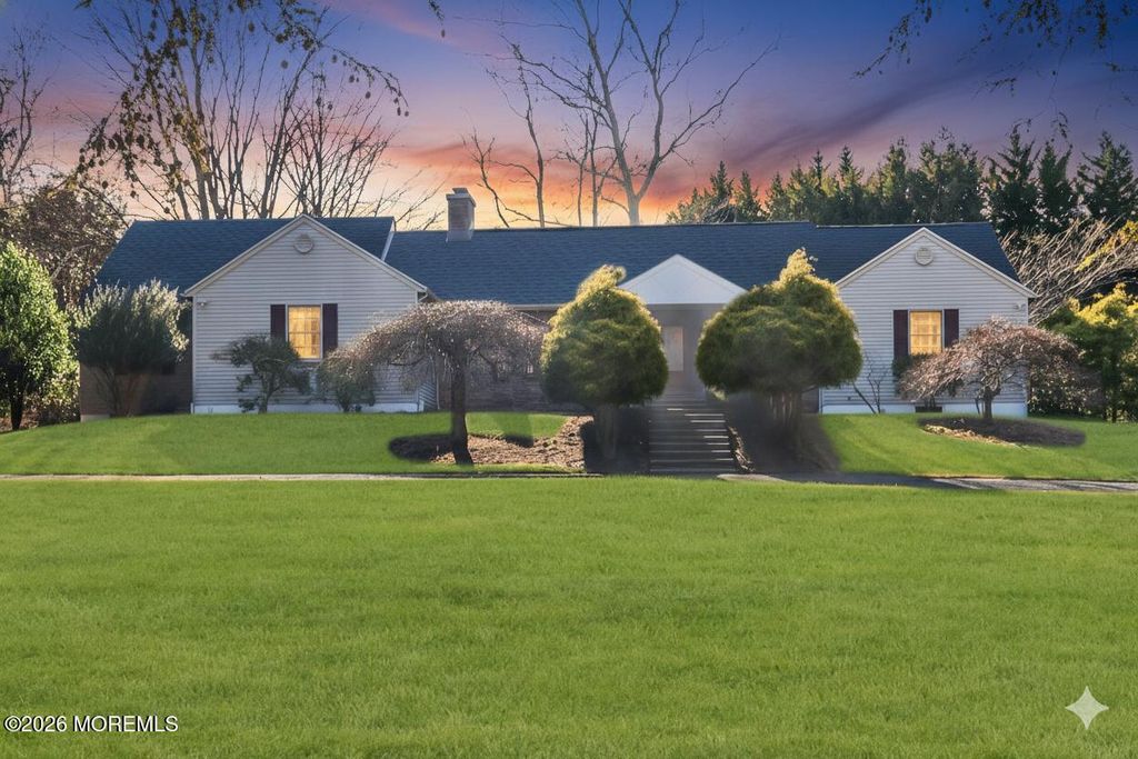 53 Montrose Road, Colts Neck, NJ 07722