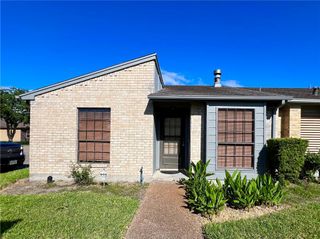 1818 Rodd Field Road H1, Corpus Christi, TX 78412