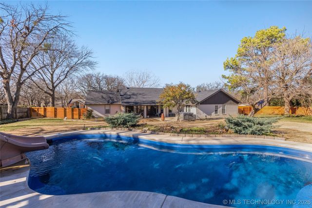 2604 Ridgeway, Ardmore, OK 73401
