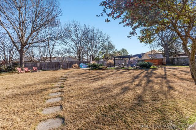 2604 Ridgeway, Ardmore, OK 73401