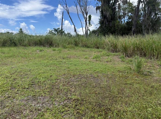 820 STEPHENS ROAD, Ruskin, FL 33570
