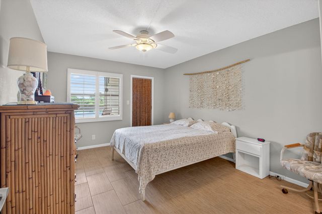 2047 Newcastle C, Boca Raton, FL 33434