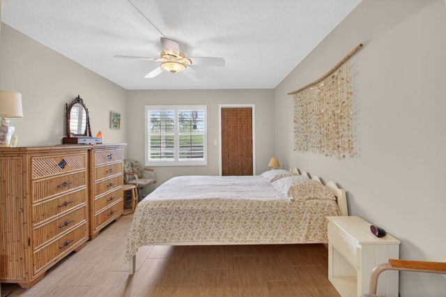 2047 Newcastle C, Boca Raton, FL 33434