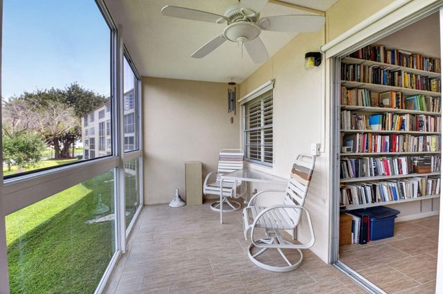 2047 Newcastle C, Boca Raton, FL 33434