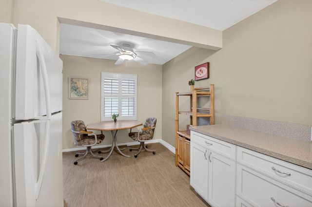 2047 Newcastle C, Boca Raton, FL 33434