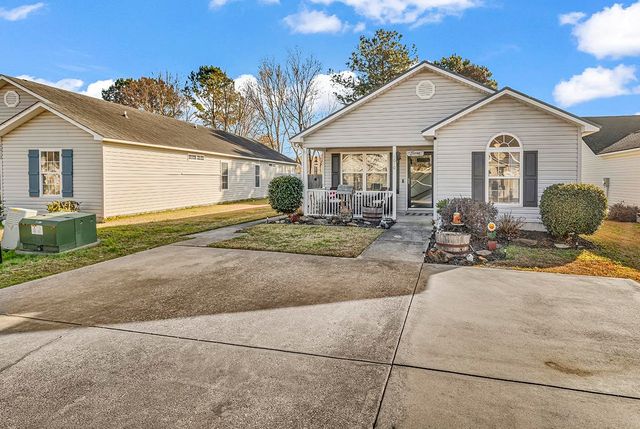 1010 Autumn Dr., Murrells Inlet, SC 29576