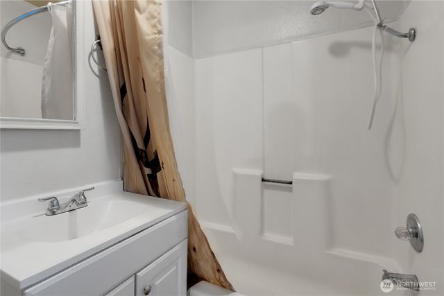 40424 Ski Park Road E, Eatonville, WA 98328