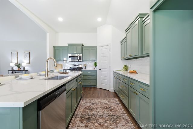 27765 E 109th Place S, Coweta, OK 74429