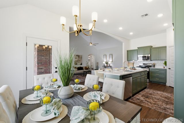 27765 E 109th Place S, Coweta, OK 74429