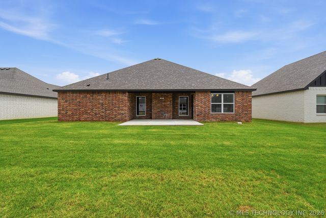 27765 E 109th Place S, Coweta, OK 74429