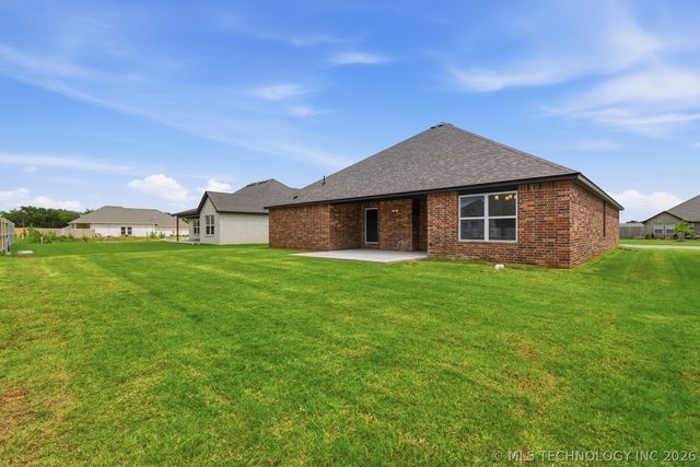 27765 E 109th Place S, Coweta, OK 74429