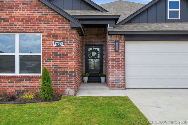 27765 E 109th Place S, Coweta, OK 74429