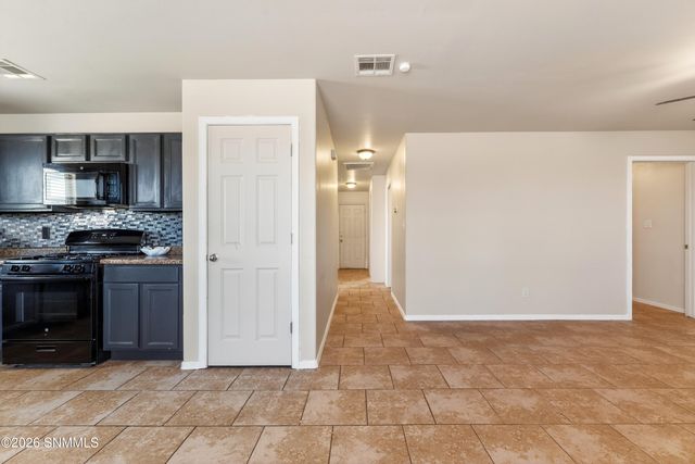 4371 Paseo Del Oro Circle, Las Cruces, NM 88007