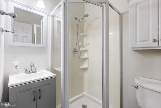 667 E CLEMENT ST, Baltimore, MD 21230