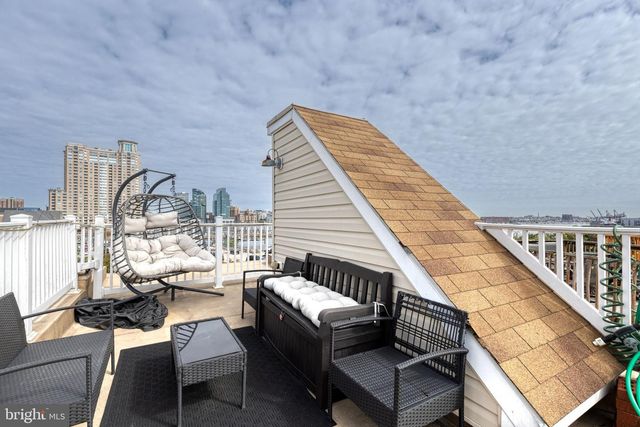667 E CLEMENT ST, Baltimore, MD 21230