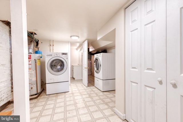 667 E CLEMENT ST, Baltimore, MD 21230