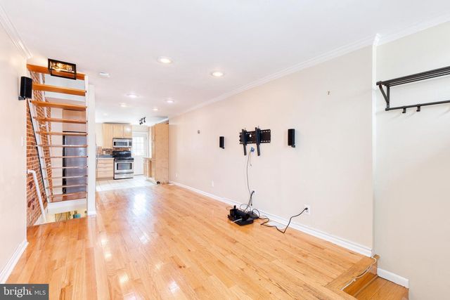 667 E CLEMENT ST, Baltimore, MD 21230