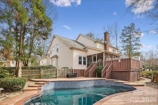 10442 Breamore Drive, Charlotte, NC 28270