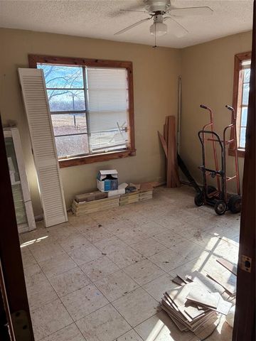 24926 N County Road 3170, Elmore City, OK 73433