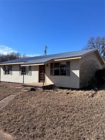 24926 N County Road 3170, Elmore City, OK 73433