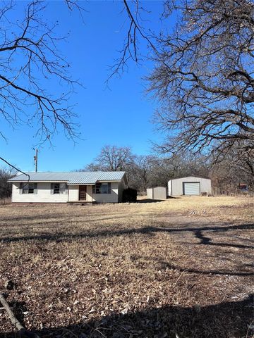 24926 N County Road 3170, Elmore City, OK 73433