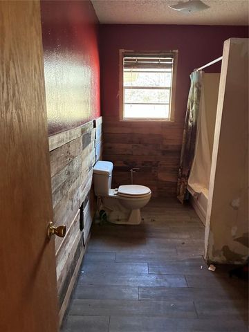 24926 N County Road 3170, Elmore City, OK 73433