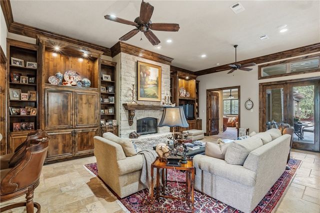 4900 Somerset Hills Court, College Station, TX 77845