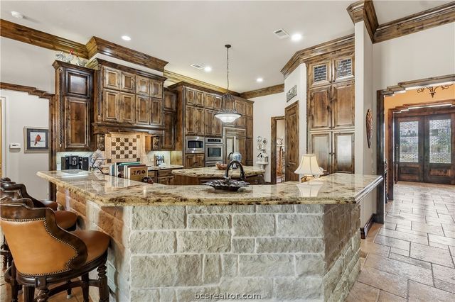 4900 Somerset Hills Court, College Station, TX 77845