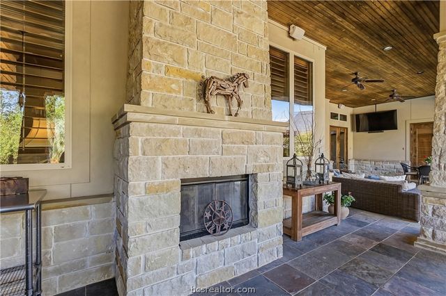 4900 Somerset Hills Court, College Station, TX 77845