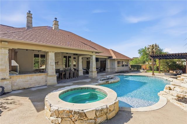 4900 Somerset Hills Court, College Station, TX 77845