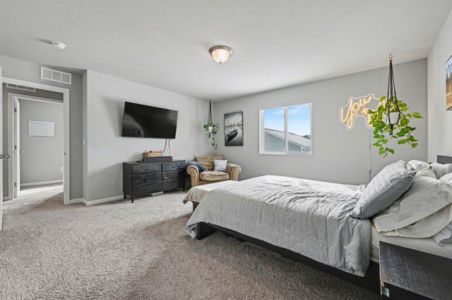 329 Lotz Court, Wayland City, MI 49348