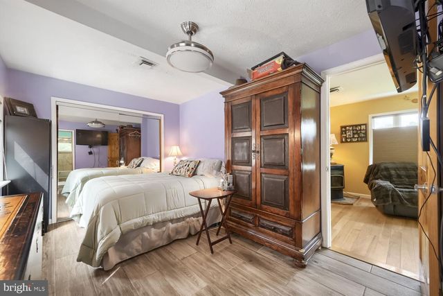 1873 POTOMAC, Pasadena, MD 21122