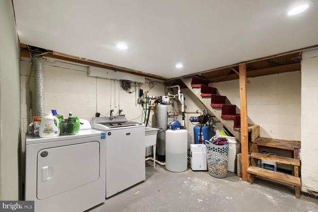 1873 POTOMAC, Pasadena, MD 21122