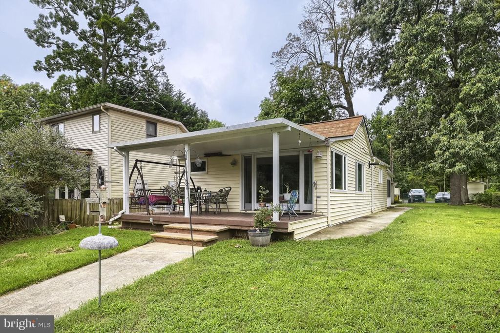 1873 POTOMAC, Pasadena, MD 21122
