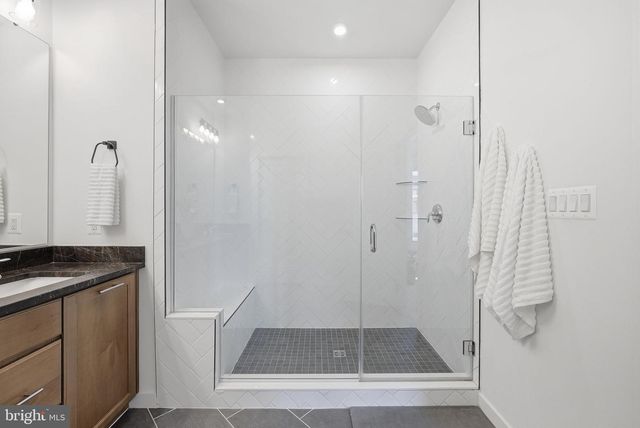 43403 FIFEVILLE SQ, Ashburn, VA 20148