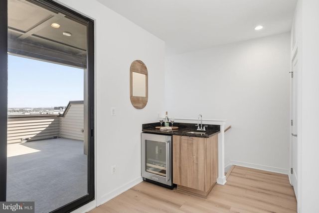 43403 FIFEVILLE SQ, Ashburn, VA 20148