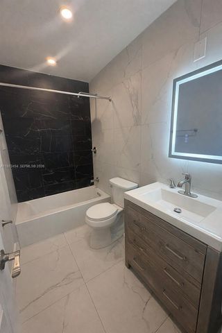 2632 Madison St, Hollywood, FL 33020