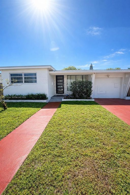 2632 Madison St, Hollywood, FL 33020