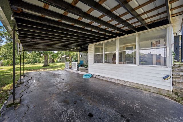 715 Cleveland St, Pulaski, TN 38478