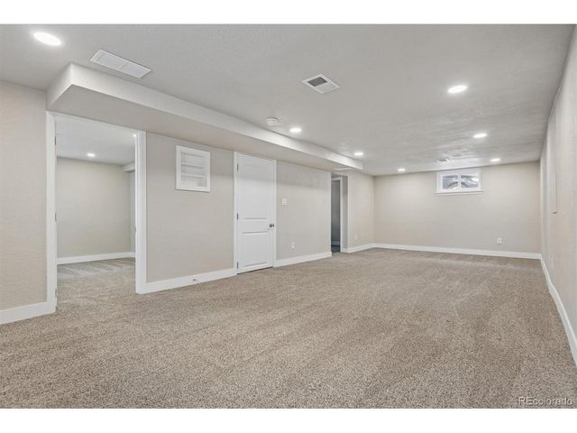4597 S Acoma St, Englewood, CO 80110