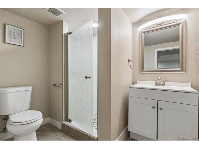 4597 S Acoma St, Englewood, CO 80110