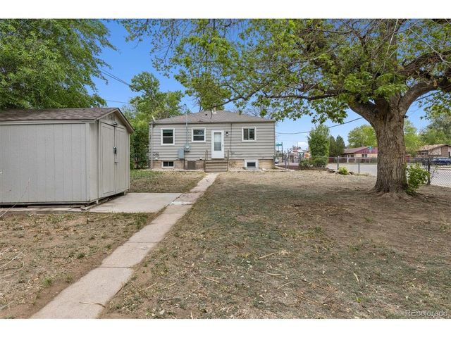 4597 S Acoma St, Englewood, CO 80110