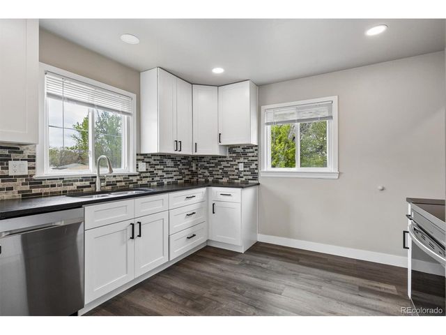 4597 S Acoma St, Englewood, CO 80110